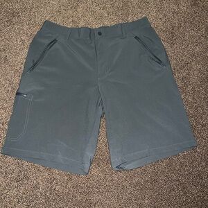 COLUMBIA MEN Gray Hiking Shorts